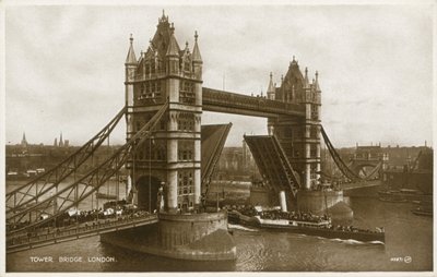 Tower Bridge, Londra da English Photographer